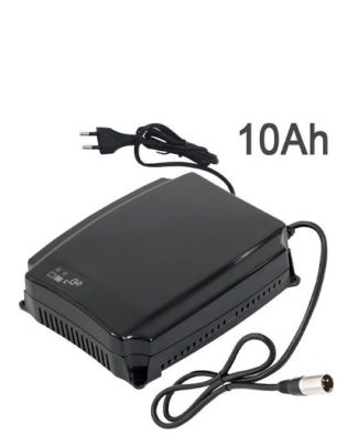 C-Go Impulse S10 (24V-10AH) Acculader van Victron Energy voor uw scootmobiel